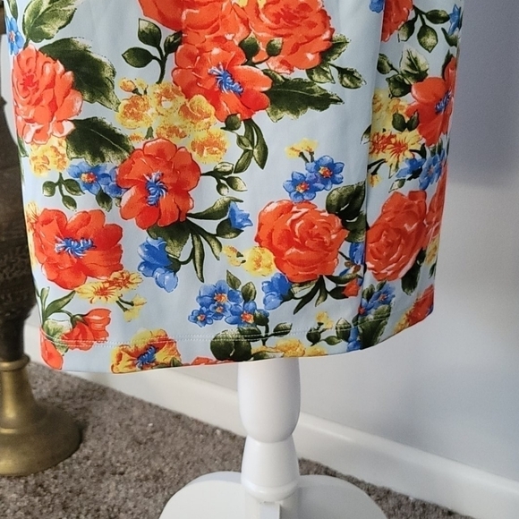 Bisou Bisou floral print off the shoulder dress NWT - Picture 5 of 10